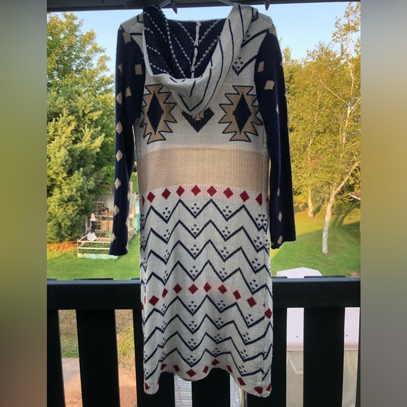 Aztec print cardigan - Picture 6 of 13